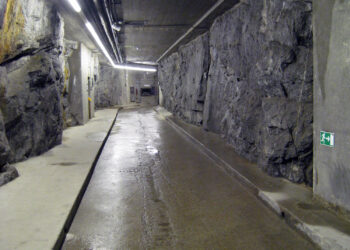 Unter der Schweiz liegt eine geheime Stadt – und fast niemand weiss davon!